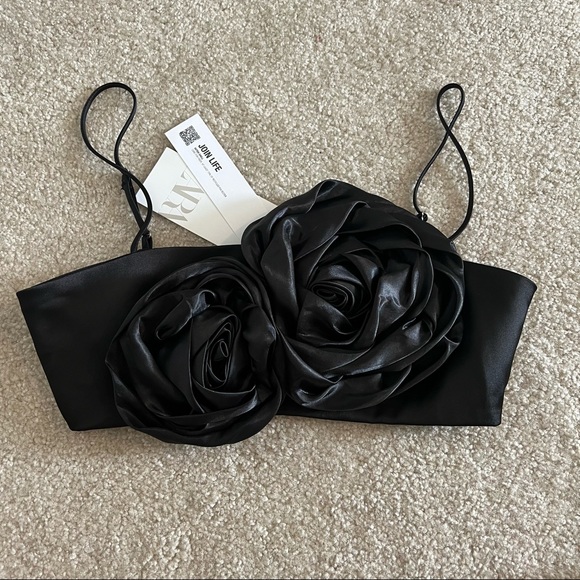 Zara Tops Zara Black Floral Appliqu Crop Top Poshmark